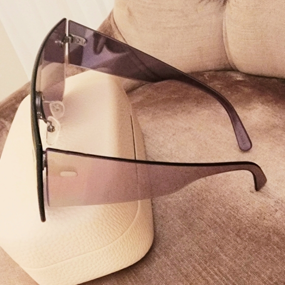 AREA shield sunglasses - Picture 5 of 7